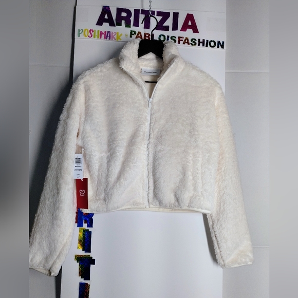 Mock-neck teddy jacket by Aritzia - Picture 1 of 3